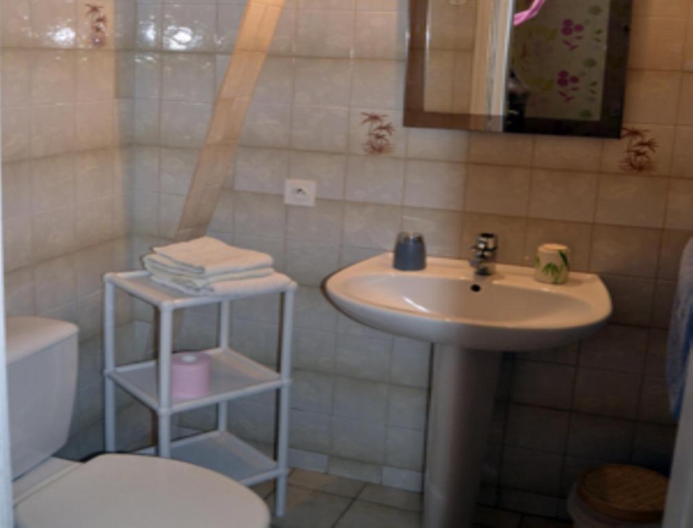 Juilley Ferme De La Lande Martel Bed & Breakfast エクステリア 写真